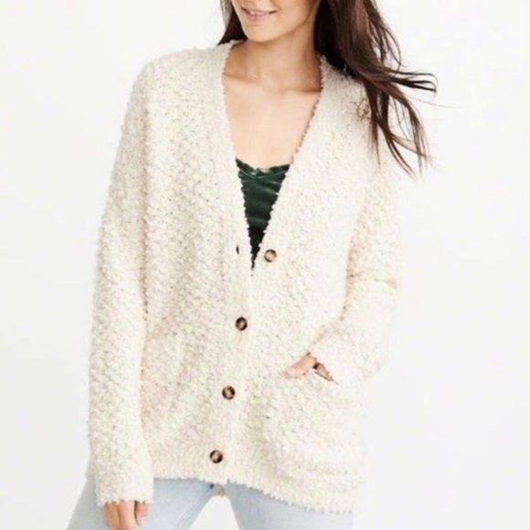 Abercrombie & Fitch Long Teddy Boucle Cardigan - Picture 2 of 10